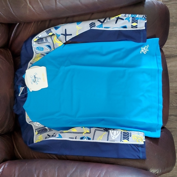 Boys Rashguards - Picture 9 of 11